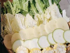 -菌彩云南野生菌火锅(万达广场店)