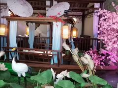 -韵秋荷(宝山龙湖天街店)