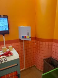 -斯坦熊亲子密室(富力广场店)