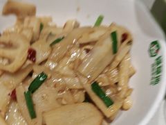 -绿草地·湘菜(芙蓉天街店)