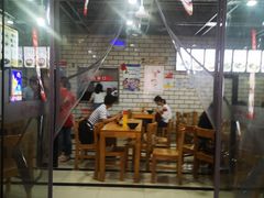 大堂-百年尹氏汤包(环球美食荟店)