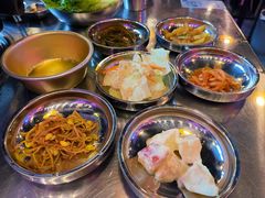 -豚豚家돈돈가韩国锅盖烤肉(新北万达店)
