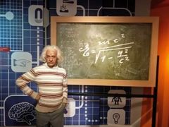 -曼谷杜莎夫人蜡像馆