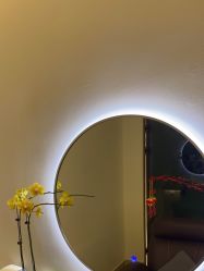 -Mentor Hair Salon