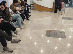 -中国移动(南京西路营业厅)