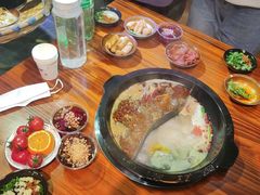 -地摊摊市井火锅(兰州总店)