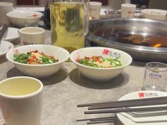-忘情水鱼头·鲜鱼火锅(滨江中路店)