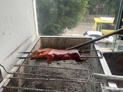 -东方之猪四更烤乳猪(金垦总店)