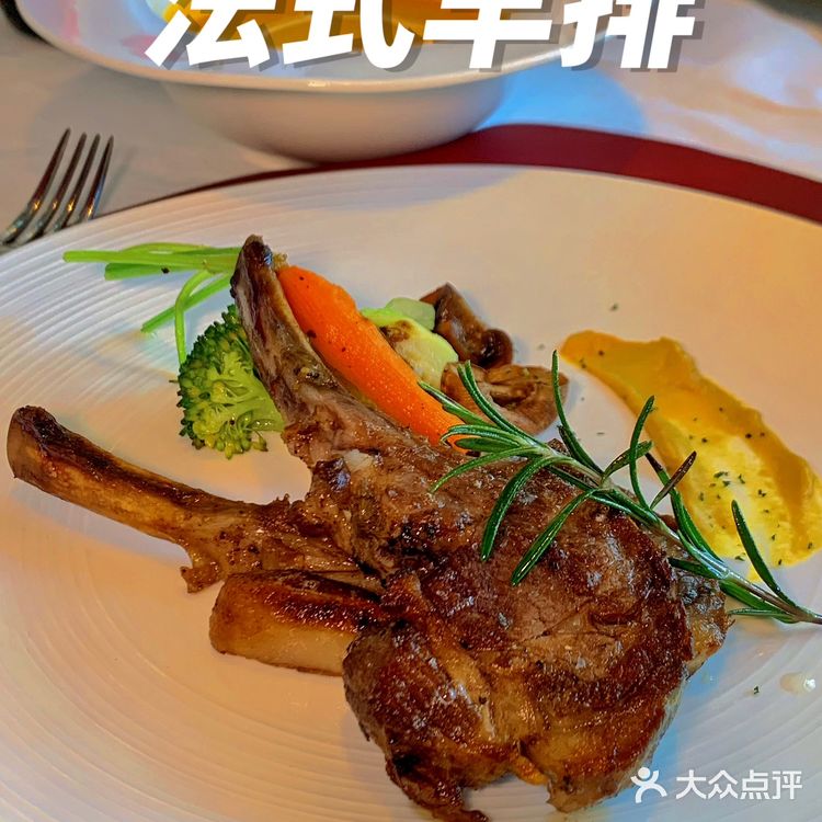 东莞新店|治愈系浪漫🍷氛围感超棒的葡萄酒西餐厅