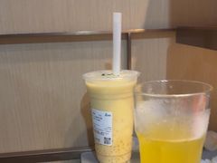 -海底捞火锅(杭州滨江九宜城店)