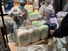 -胖东来生活广场(健康路店)