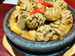 石锅手打牛肉丸-潮堂(环球金融中心店)