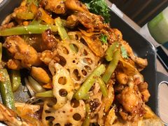 -精悦蓉(松江万达广场店)