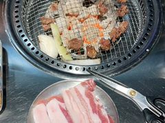 -马路牙子烧烤音乐酒馆(望京店)