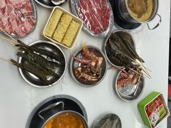 -朱富贵火锅(金融街万达店)