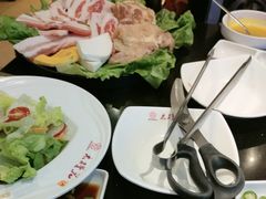 -木槿花韩式炭烤·熟成肉工坊(孙文东路店)