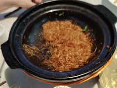 -阿瓦山寨·湘菜现炒·剁椒鱼头王(咸阳总店)