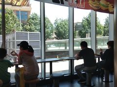 大堂-麦当劳(欧陆广场店)