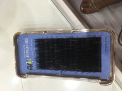 -吉吉靓甲美睫