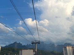 -富正毅三下锅·湘西韵味(天门山索道店)