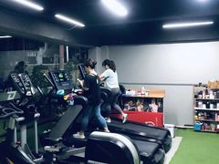 -征成健身连锁私教工作室(九公里店)