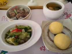 -月满阁月子中心(莲湖区店)