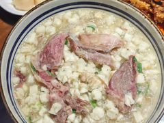 普通羊肉泡馍-老兰家传统烧烤炒菜泡馍(小南门店)