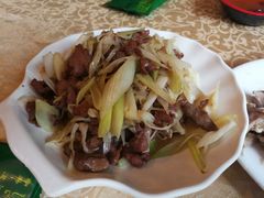 -维吾尔餐厅(宜山路店)