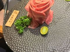 玫瑰牛舌-黑牛の店·和牛烧肉(大悦城店)