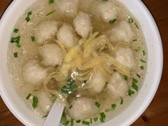 刀鱼小馄饨-忆秦园小笼包(惠山古镇总店)