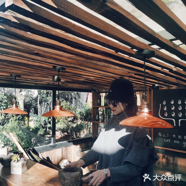 白沙小镇一家佛系咖啡厅┃米良