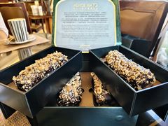 -上海和平饭店维克多咖啡厅 Victor's