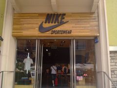 -NIKE品牌体验店(北京蓝色港湾店)