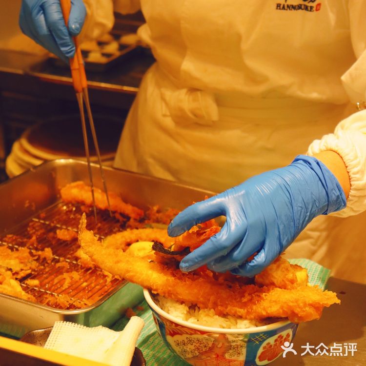 捧一大碗香酥酥的丼饭🍤|金子半之助