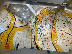 -问山MountQuest攀岩馆