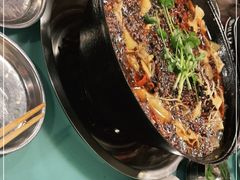 -鸿顺老铁锅美蛙鱼府(解放碑店)
