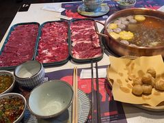 -牛村来人潮汕牛肉火锅(西单店)