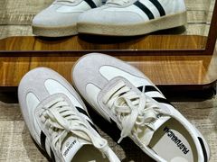 -红太阳鞋城(三店)