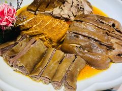 卤水鹅肉拼鹅脖-尚一汤·粤菜海鲜(环球港店)