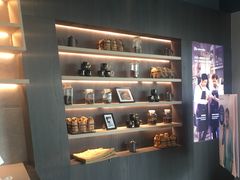 -瑞幸咖啡(宝华国际广场店)