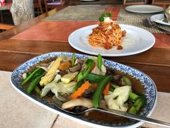 -卷心菜和避孕套餐厅(Pattaya)