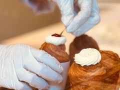 -VERIE BAKEHOUSE