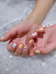 -蜜丝卡伦美甲美睫连锁