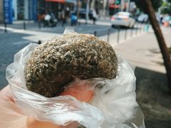 黑芝麻炸糕-耳朵眼炸糕(滨江道店)