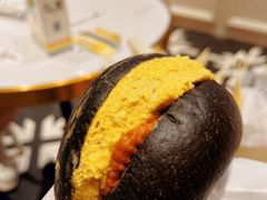 -HOT CRUSH趁热集合·现烤面包(环球港店)