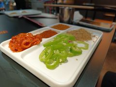 -牛味道炭火烤肉(湖前总店)