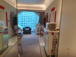 -玥奢国际母婴护理中心(滨江宝龙店)