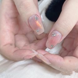 -悦指间美甲美睫