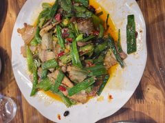 -乡土特色.冷锅鱼.牦牛肉汤锅