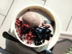 芋泥烧仙草-小恶魔甜品